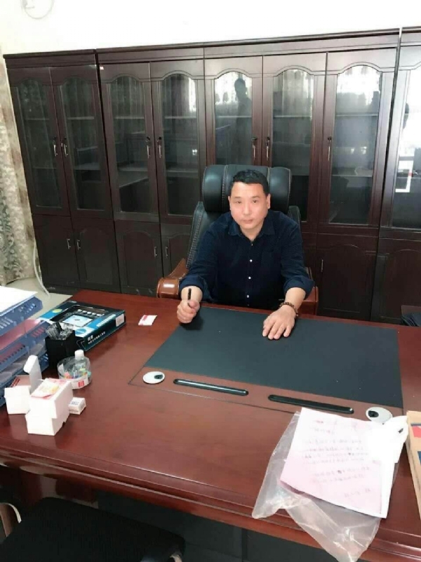 艺术家的第一张照片--浦城婚介网