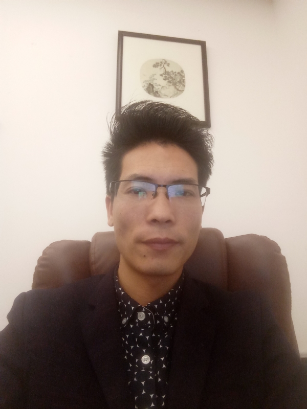 爱也要以诚相待的第一张照片--浦城婚介网