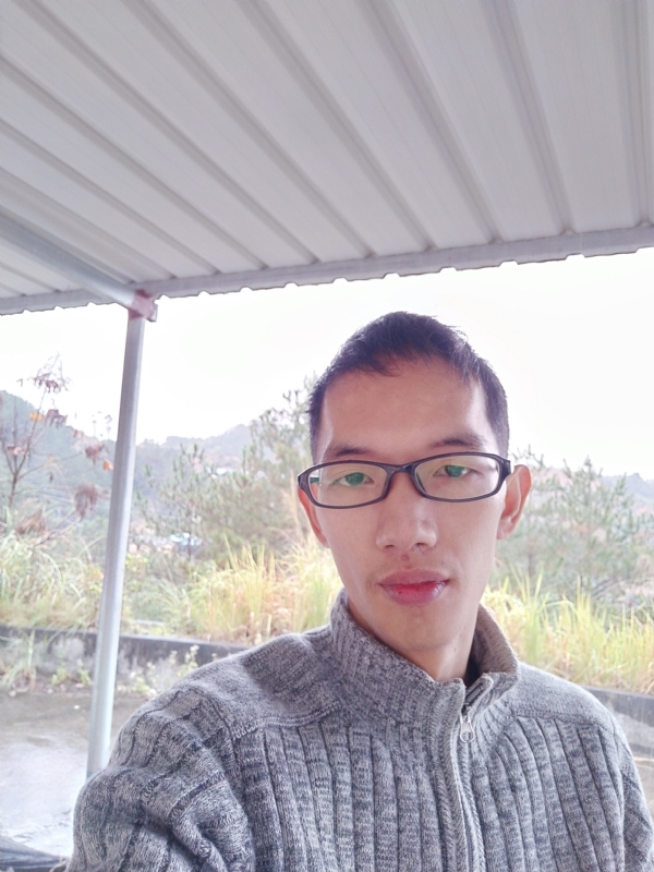单身汉的第一张照片--浦城婚介网