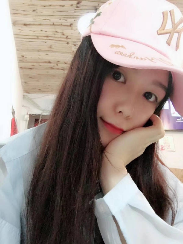 丹丹的第一张照片--浦城婚介网