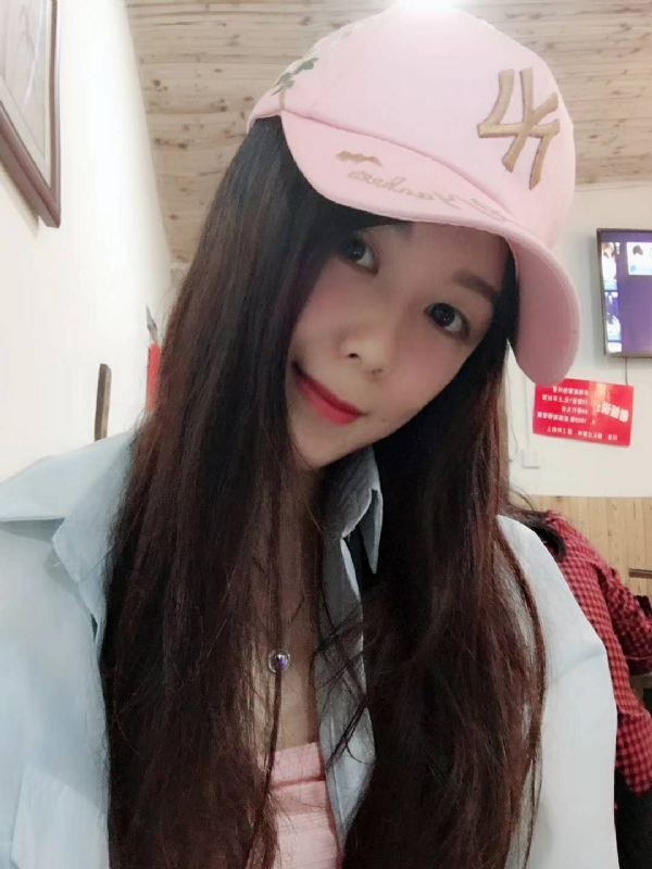 丹丹的第三张照片--浦城婚介网