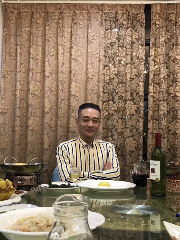 天涯孤独的第一张照片--浦城婚介网