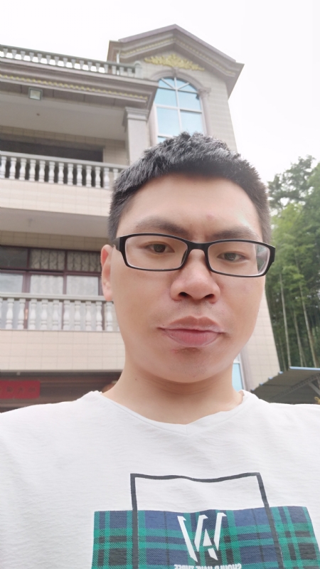 找一个人的第一张照片--浦城婚介网