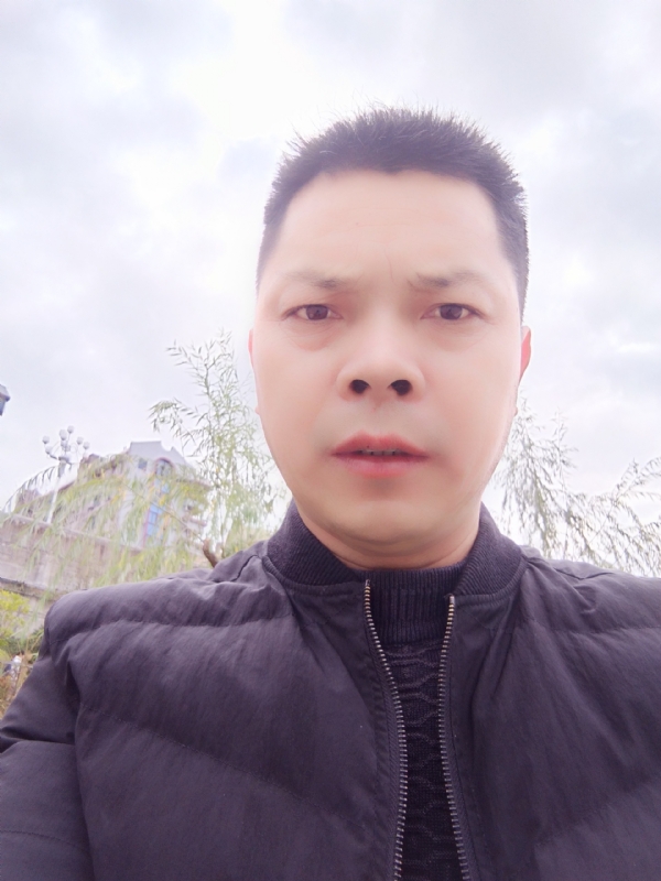 随缘的第一张照片--浦城婚介网