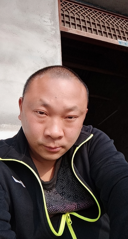 马克的第一张照片--浦城婚介网
