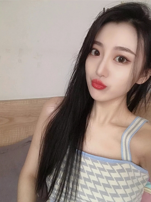 倩倩的第一张照片--浦城婚介网