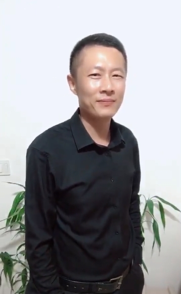 地huhi的第一张照片--浦城婚介网