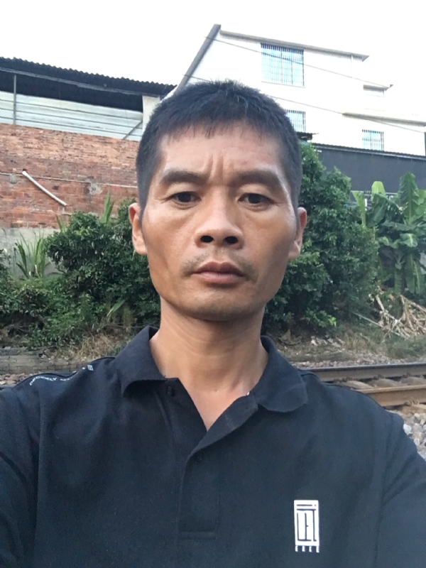 小张的第一张照片--浦城婚介网