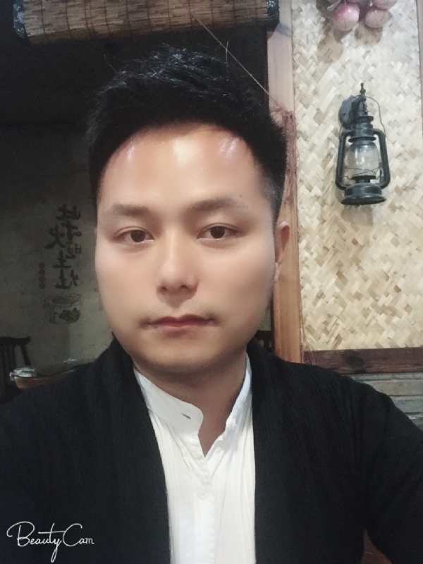亦初的第一张照片--浦城婚介网