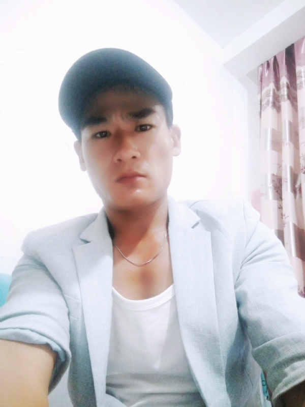 一若千金的第三张照片--浦城婚介网