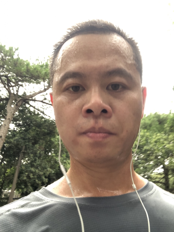 猩猩巨呃的第二张照片--浦城婚介网