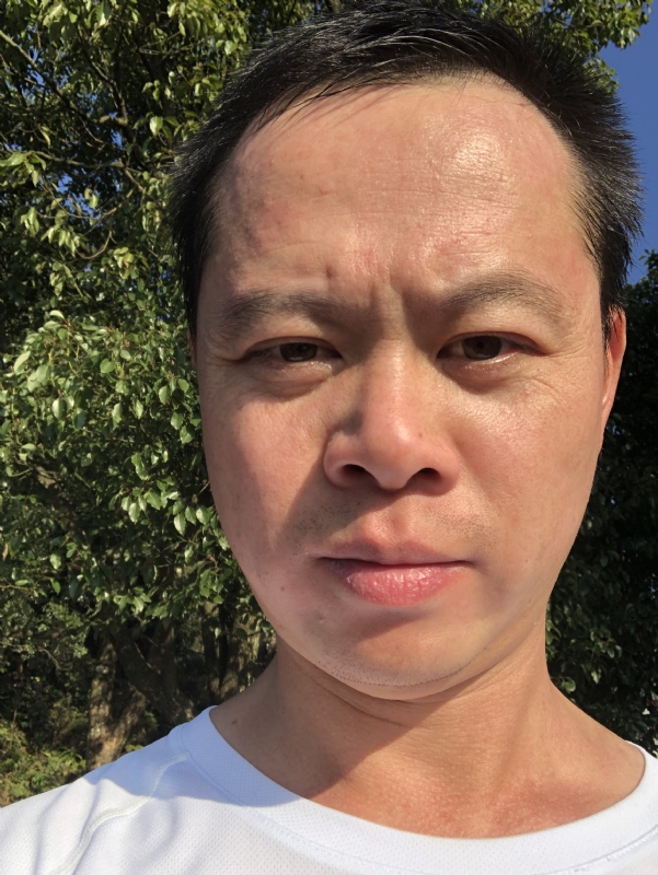 猩猩巨呃的第四张照片--浦城婚介网