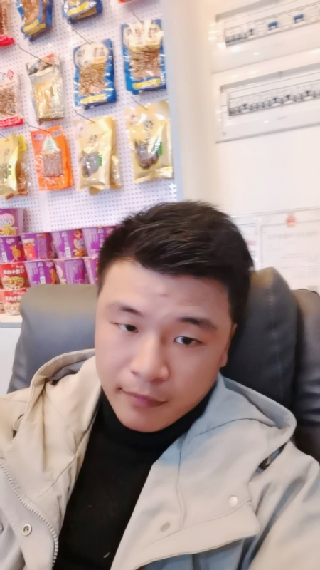 小宇的第一张照片--浦城婚介网