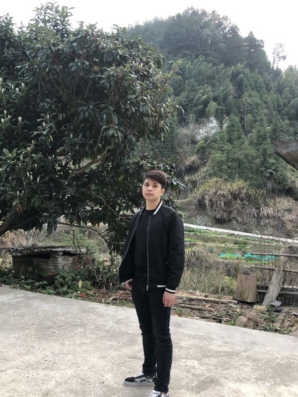 随遇而安的第一张照片--浦城婚介网
