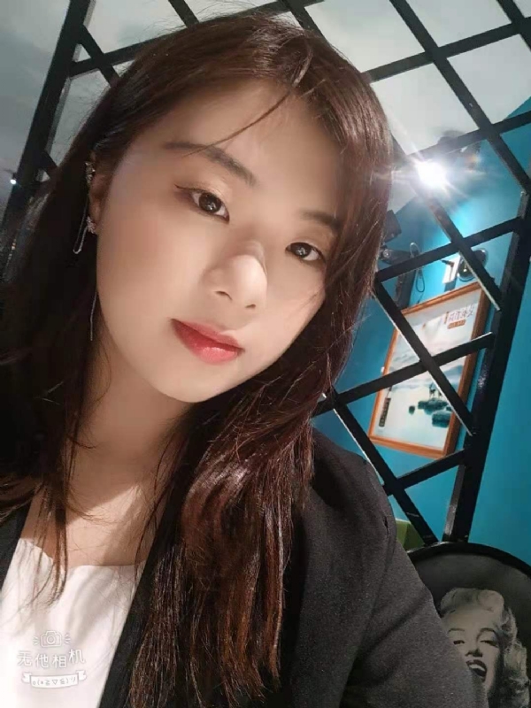 带翅膀的小猫的第一张照片--浦城婚介网