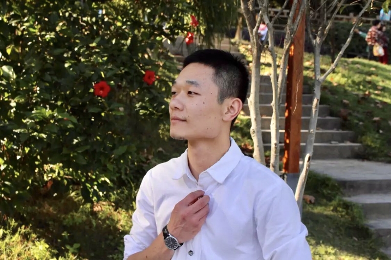 落落大方的第一张照片--浦城婚介网