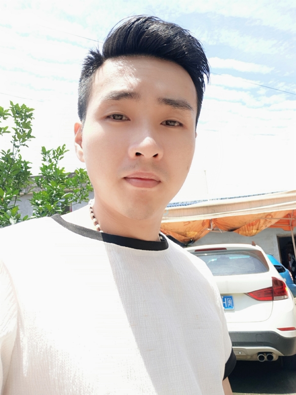 人间烟火的第一张照片--浦城婚介网