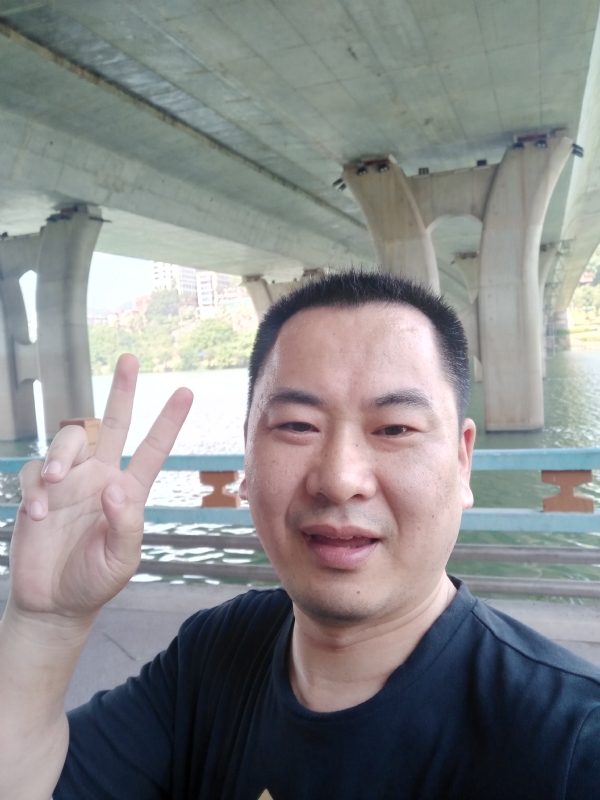 上人的第一张照片--浦城婚介网