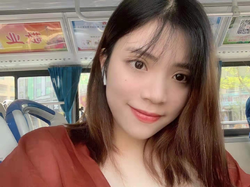 小眼睛的第一张照片--浦城婚介网