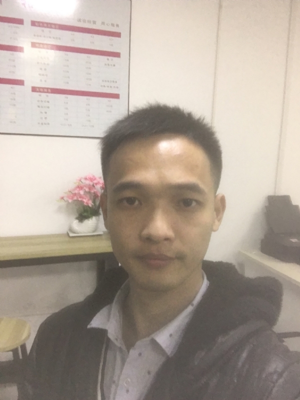 法律人小陈的第一张照片--浦城婚介网