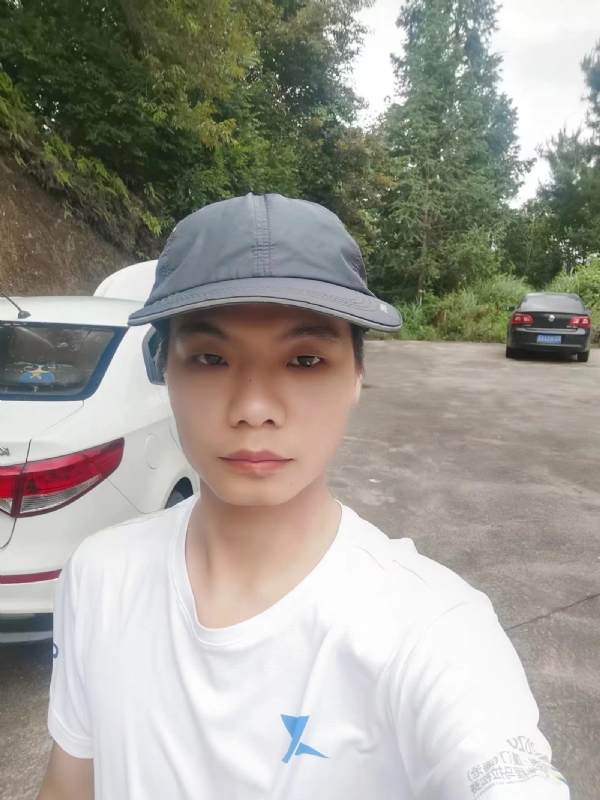 执手幸福的第一张照片--浦城婚介网