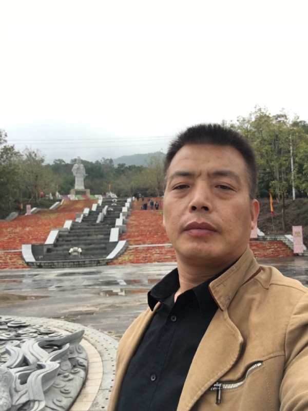 开心的松鼠的第二张照片--浦城婚介网