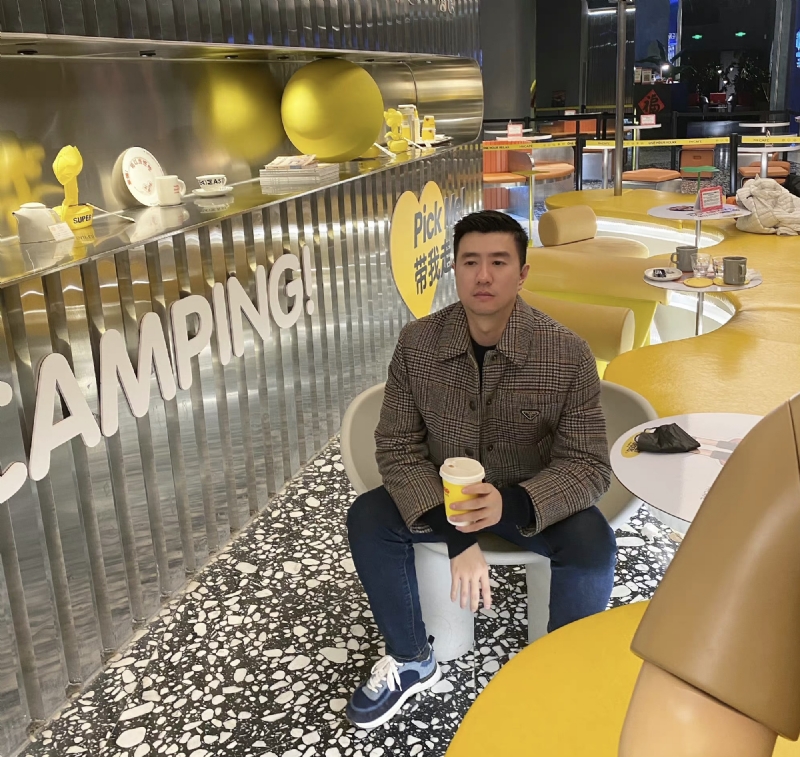 海邊漫步的第一张照片--浦城婚介网