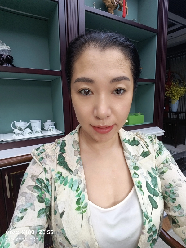 仝馨的第三张照片--浦城婚介网
