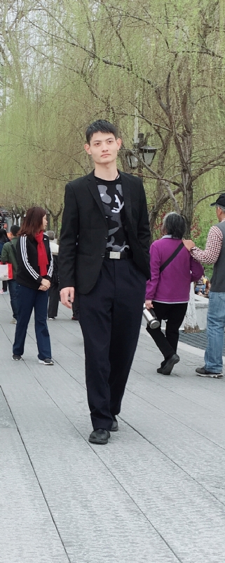 风一样的第一张照片--浦城婚介网