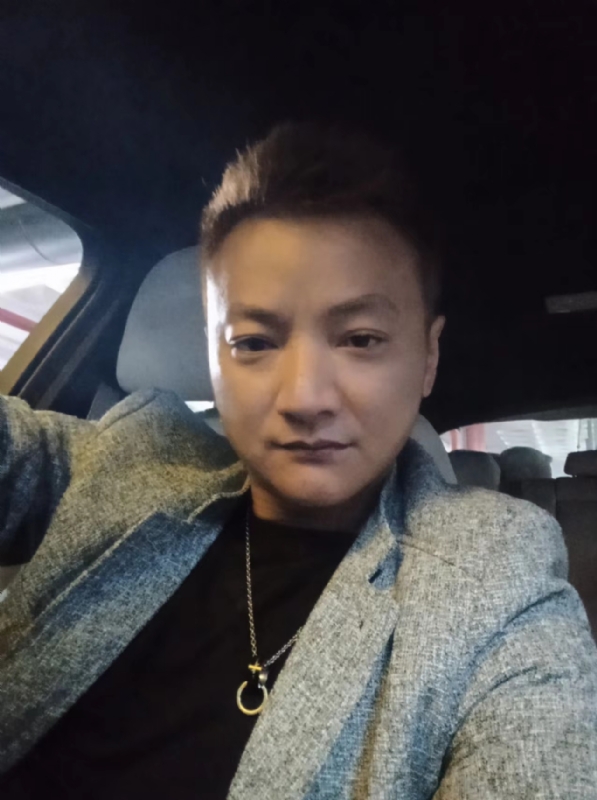 夜、有雨敲窗的第三张照片--浦城婚介网