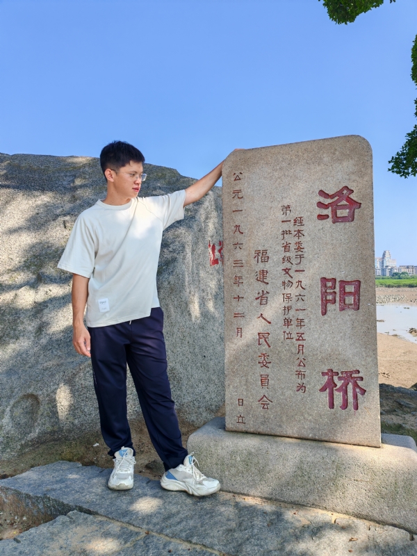 风尘的第二张照片--浦城婚介网