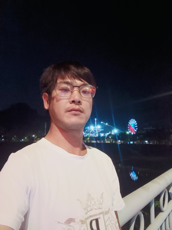 任豐的第一张照片--浦城婚介网