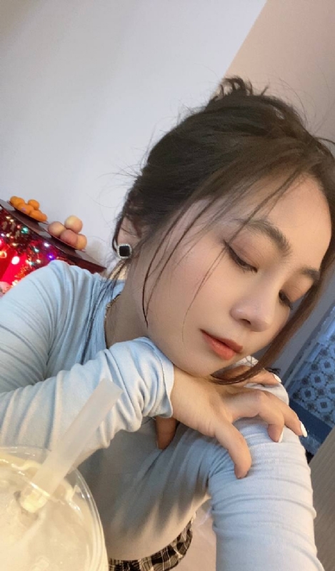 艳秋的第一张照片--浦城婚介网